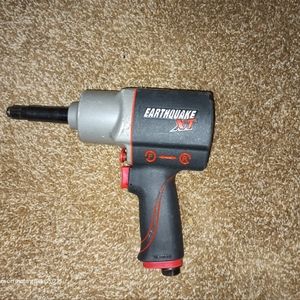 Earthquake XT Impact 1/2 in Black and silver